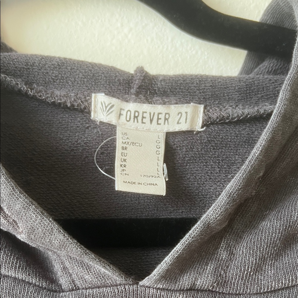 Forever 21 Heather Washout Gray Pullover - Picture 2 of 3